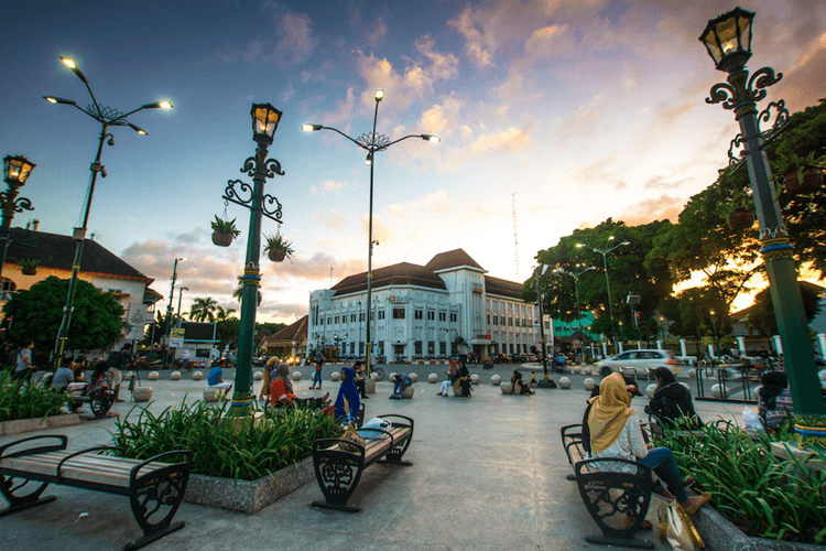 Jelajahi Jogja dalam Sehari: Pantai Parang Tritis, Goa Cemara, Keraton Yogyakarta, Taman Sari & Shopping Seru di Malioboro Bersama Arramco #ExploreYogyakarta